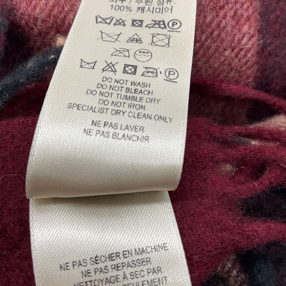 BURBERRY DARK RED GIANT CHECK CASHMERE SCARF - Picture 8 of 9